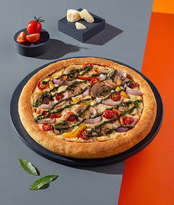 Nonna's Pesto Pan Pizza