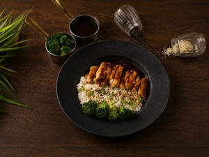 TERIYAKI CHICKEN WITH STICKY RICE