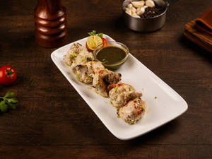 CHICKEN TIKKA WITH PEPPERY GARLIC