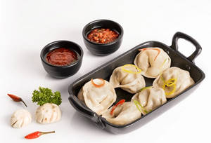 Steam Momos (10 pcs)
