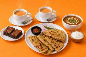 Aloo Pyaaz Grand Family Thali