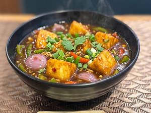 Chilli Paneer Gravy
