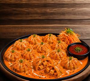 Veg Makhani Momos ( 6 Pieces )