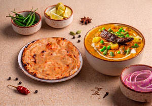 Veg Kolhapuri With Roti Combo