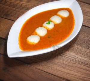 Mini Idli [15Pieces] With Fish Curry