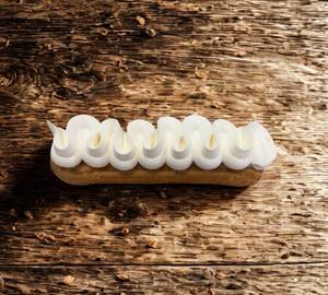 Vanilla Eclair