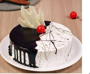 Eggless Choco Vanilla Cake [500 Grams]