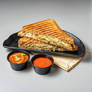 Avocado Grilled Veggies Multigrain Sandwich