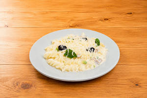 Non Veg White Sauce Pasta