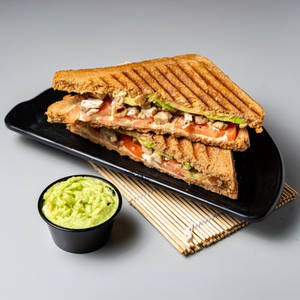 Avocado Grilled Chicken Multigrain Sandwich