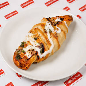 Makhani Roll