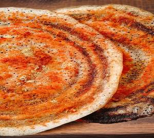 2 pieces podi dosai with fish curry