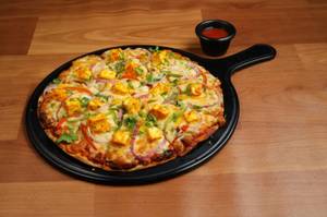 Desi Fiesta Paneer Pizza