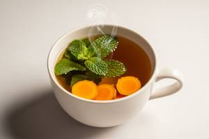 Mint Turmeric Tea - Medium