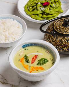 Vegan Asian Green Curry, Brocolli, Zucchini