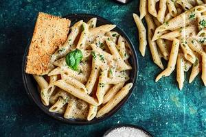 Jain White Sauce Pasta