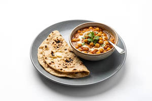 Channa Masala With 4 Butter Roti
