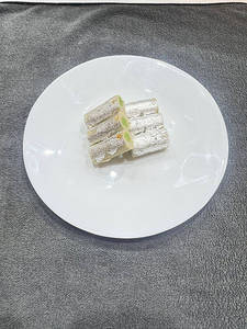 Kaju Roll