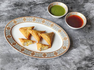 Cheese Corn Samosa