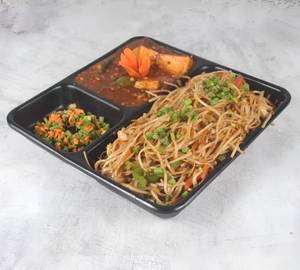 Chilli Paneer With Noodles
