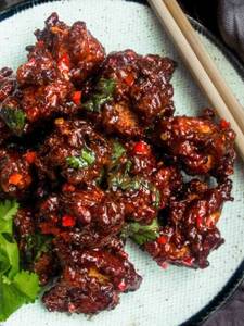 Boneless chicken manchurian dry [8 pieces]