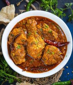 Chicken masala [4 pieces]