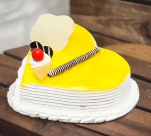 Pineapple Heart Cake