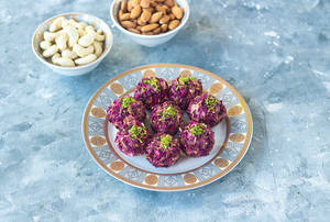 Rose Almond Rock