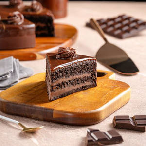 Chocolate Truffle Cake Slice [100 grams]
