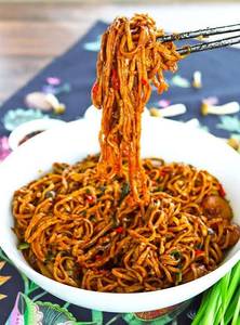 Veg E Fu Noodles