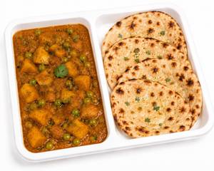 Aloo Matar & 4 Tandoori Roti Combo
