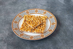 Peanut Chikki (250 Gms)