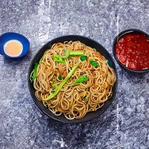 Momo Noodles