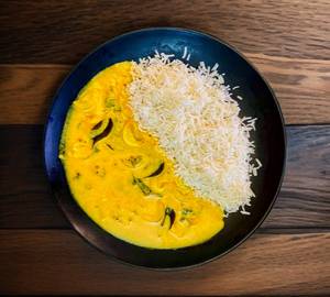 Kadhi Pakoda Chawal