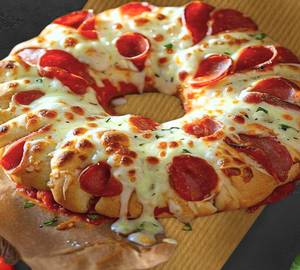 Veg ring pizza