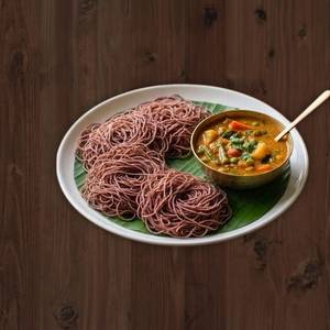 Healthy Ragi Idiyappam With Veg Kurma (4, Pcs)
