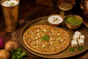 Aloo Paneer Da Paratha