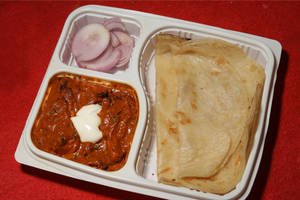 2 PC Kerala Parotta With Butter Chicken Masala