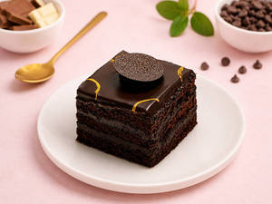 Eggless Truffle Pastry