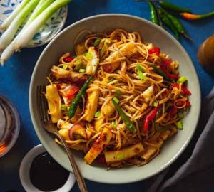 Paneer Schezwan Noodles