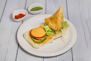 Bole To Special Samosa Pav