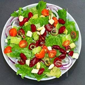 Kachumar Salad [p]