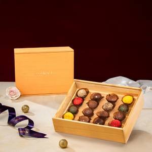 Signature Truffle Chocolate Hamper [Serves 4]