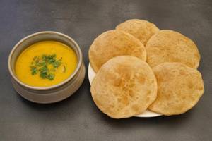 Kadhi With Poori (5 Pc)
