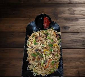 Chicken Burnt Garlic Noodles