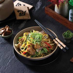 Udon Noodles With Truffle Oil & Straw Mushroom