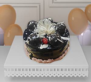 Dark chocolate cake