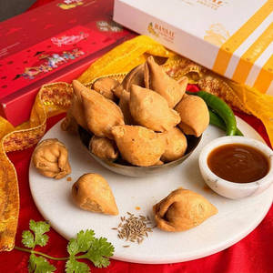 Matar Samose