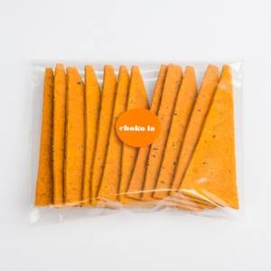 Tomato and Herb Crackers