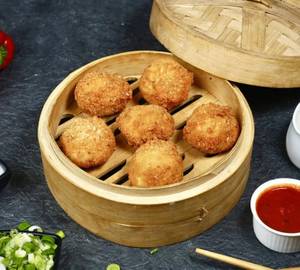 Veg Kurkure Momos [6 Pieces]